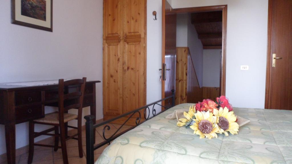 Agriturismo La Quiete Roncofreddo الغرفة الصورة
