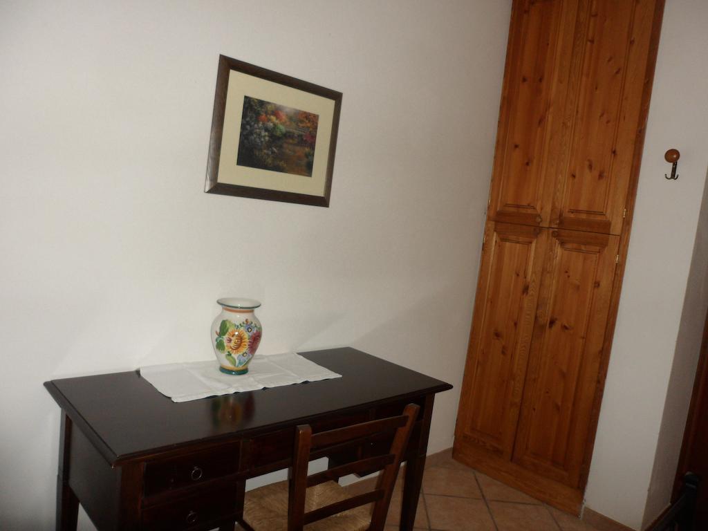 Agriturismo La Quiete Roncofreddo الغرفة الصورة